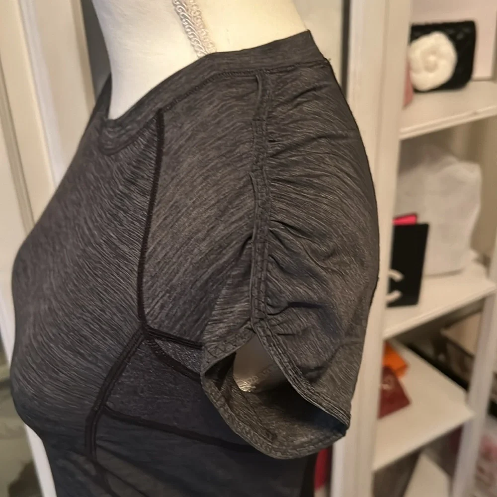 Lululemon Short Sleeve Shirt